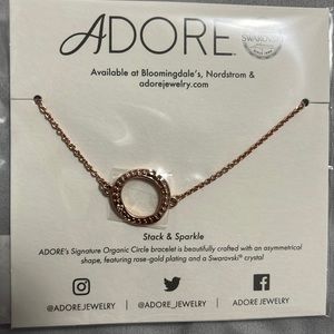 Rose gold circle bracelet with Swarovski crystal